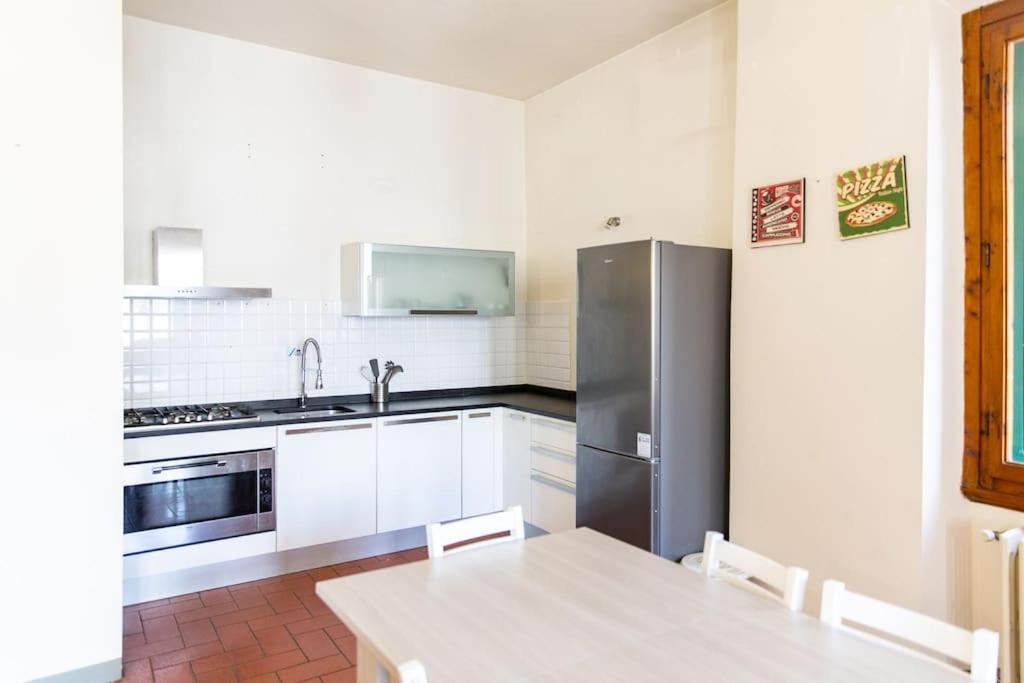 Cozy Apartment With A Strategic Position Florencja Zewnętrze zdjęcie